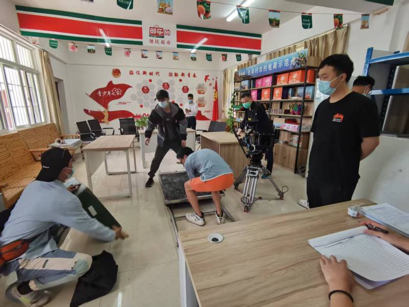 钟楼区广告片拍摄公司：极简主义践行者，少即是多的视觉哲学